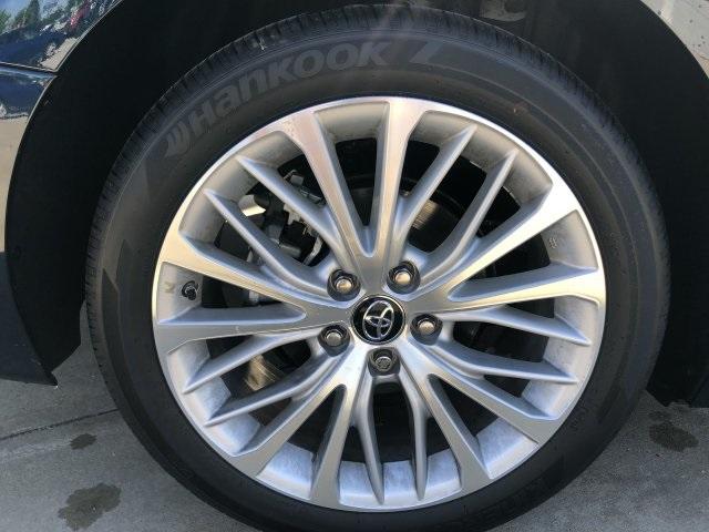 6567-toyota-camry-2019-