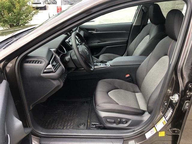6578-toyota-camry-2019-