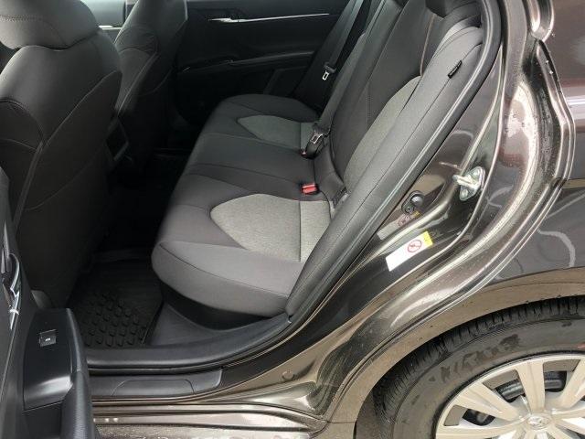6579-toyota-camry-2019-