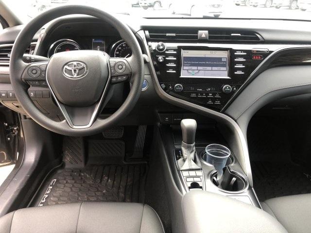 6580-toyota-camry-2019-