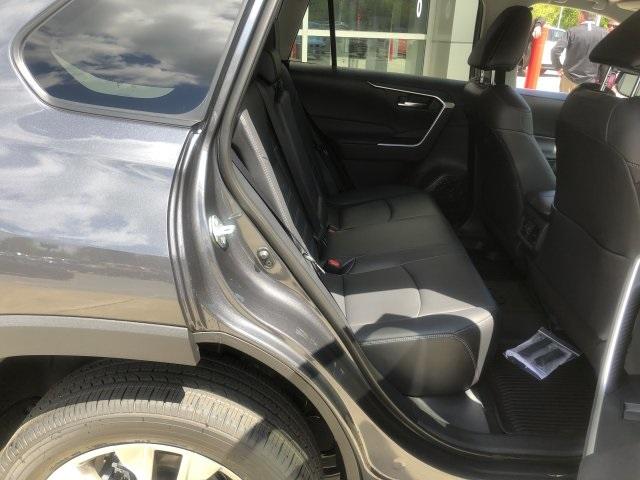 6656-toyota-rav4-2019-4478