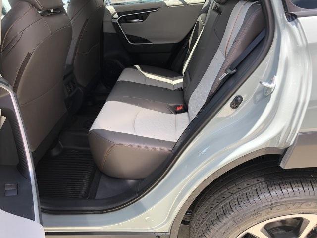 6675-toyota-rav4-2019-4446