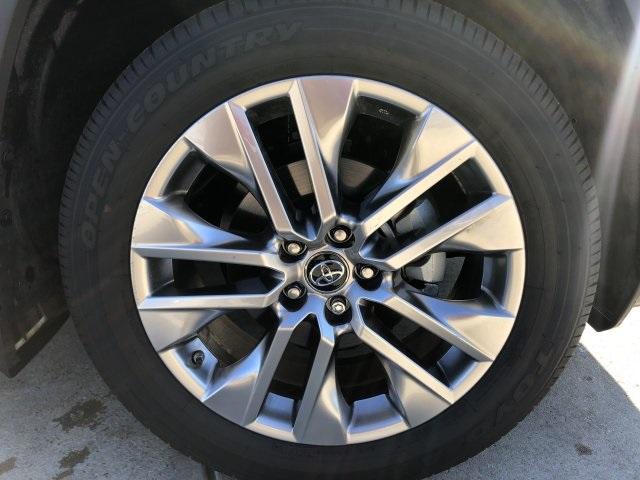 6694-toyota-rav4-2019-4452