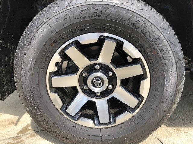 6710-toyota-4runner-2019-