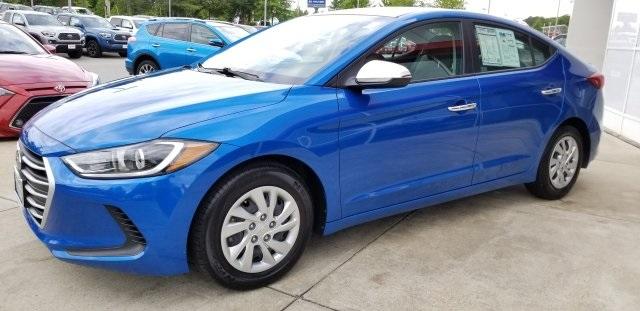6739-hyundai-elantra-2017-48412f45