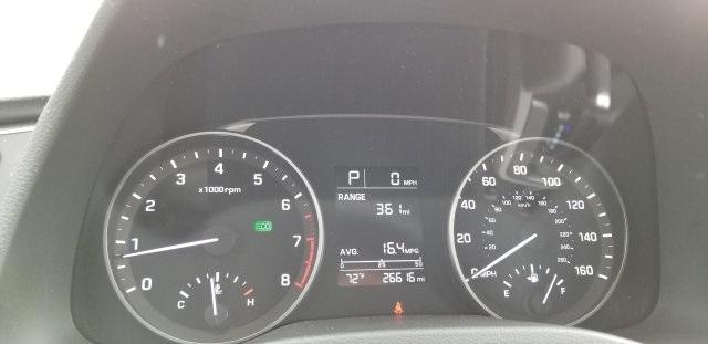 6746-hyundai-elantra-2017-48412f45