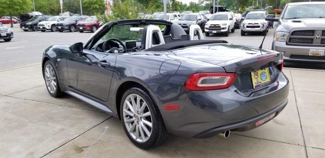 6855-fiat-124spider-2017-bafs27