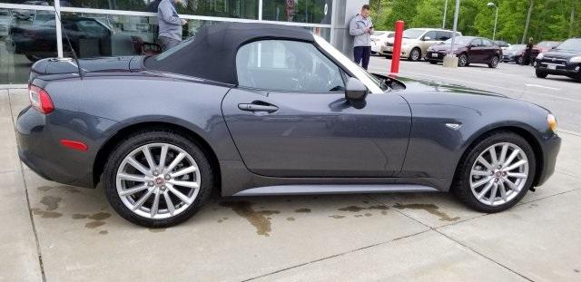 6866-fiat-124spider-2017-bafs27