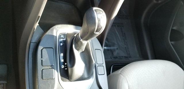 6884-hyundai-santafe-2017-j0412a65