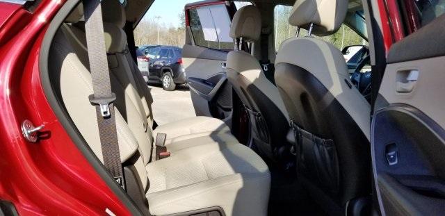 6888-hyundai-santafe-2017-j0412a65