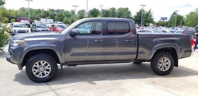 6895-toyota-tacoma-2017-