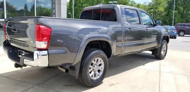 6899-toyota-tacoma-2017-
