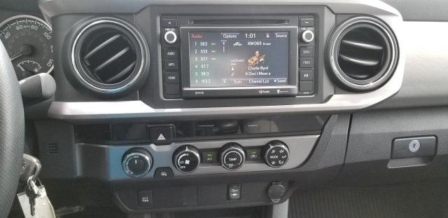 6904-toyota-tacoma-2017-