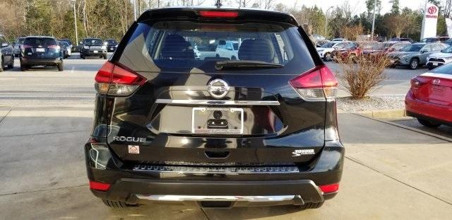 6941-nissan-rogue-2017-22117