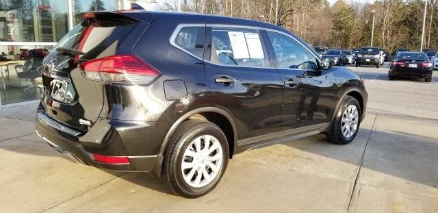 6942-nissan-rogue-2017-22117