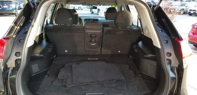 6948-nissan-rogue-2017-22117