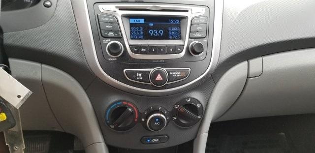 6991-hyundai-accent-2017-16412f45