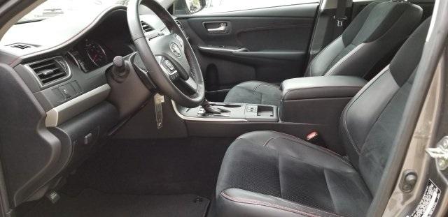 7033-toyota-camry-2017-2548