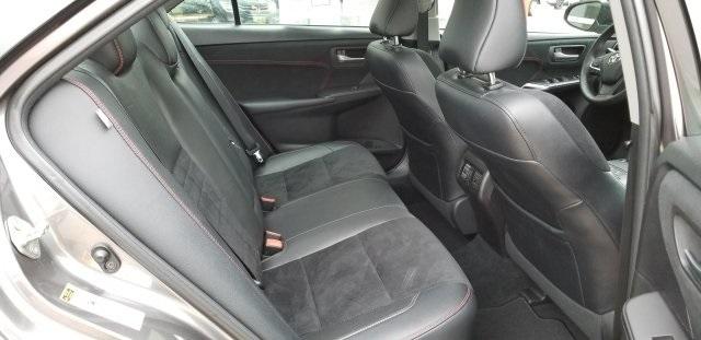 7039-toyota-camry-2017-2548