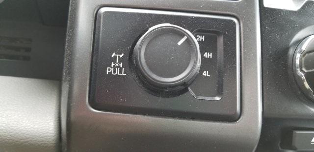 7157-ford-f-250sd-2017-w2b