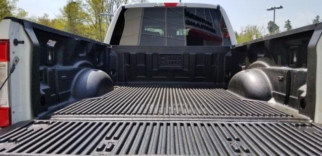 7159-ford-f-250sd-2017-w2b