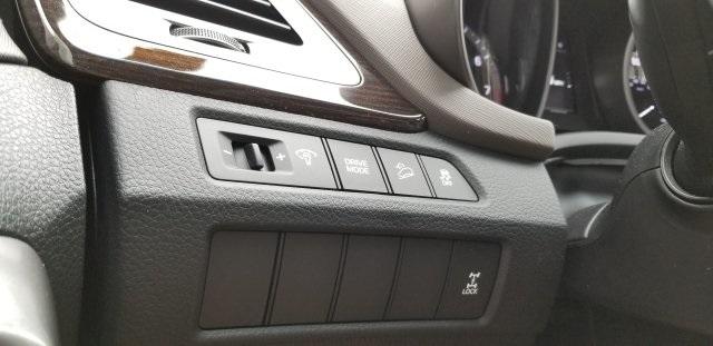 7395-hyundai-santafesport-2018-63402a45