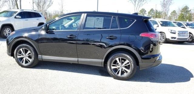 7437-toyota-rav4-2018-