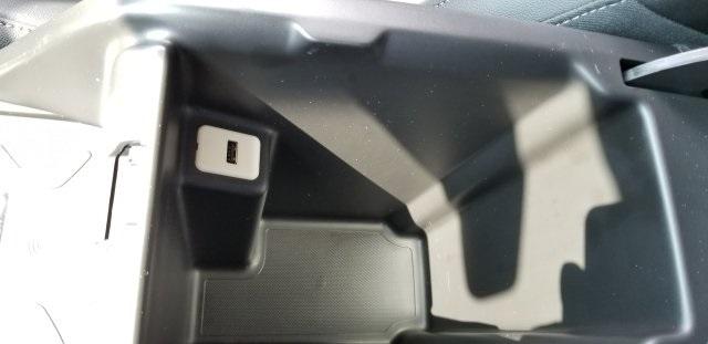 7470-chevrolet-colorado-2018-12p43