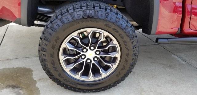 7479-chevrolet-colorado-2018-12p43