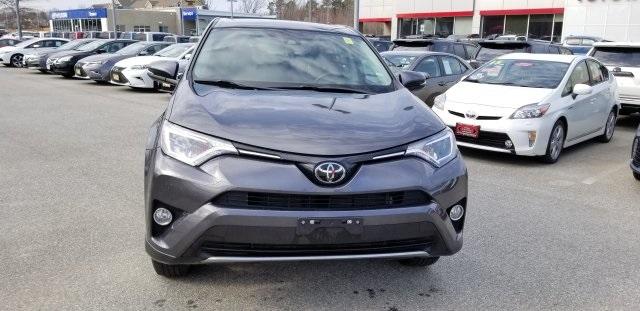 7481-toyota-rav4-2018-