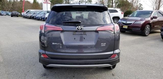 7485-toyota-rav4-2018-