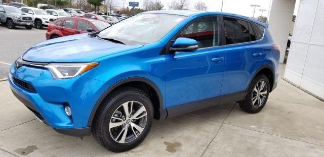 7492-toyota-rav4-2018-