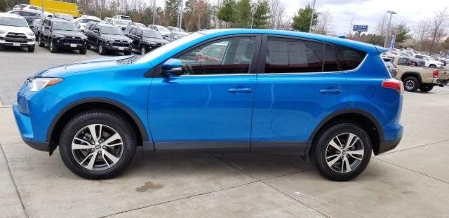 7493-toyota-rav4-2018-