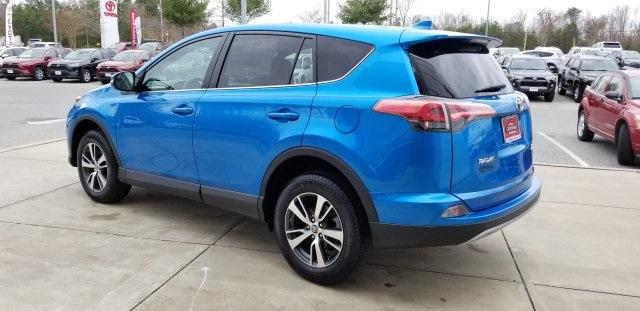 7495-toyota-rav4-2018-