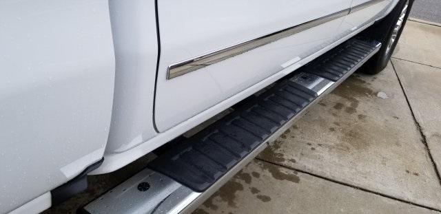 7555-chevrolet-silverado2500hd-2018-ck25743