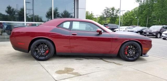 7586-dodge-challenger-2018-ladx22