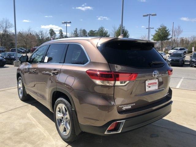 7618-toyota-highlander-2019-6956