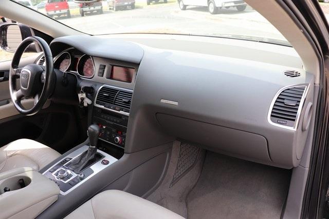 762-audi-q7-2008-4lb5dl