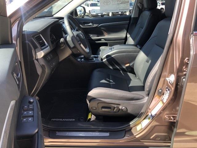 7625-toyota-highlander-2019-6956
