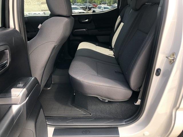 7658-toyota-tacoma-2019-7544