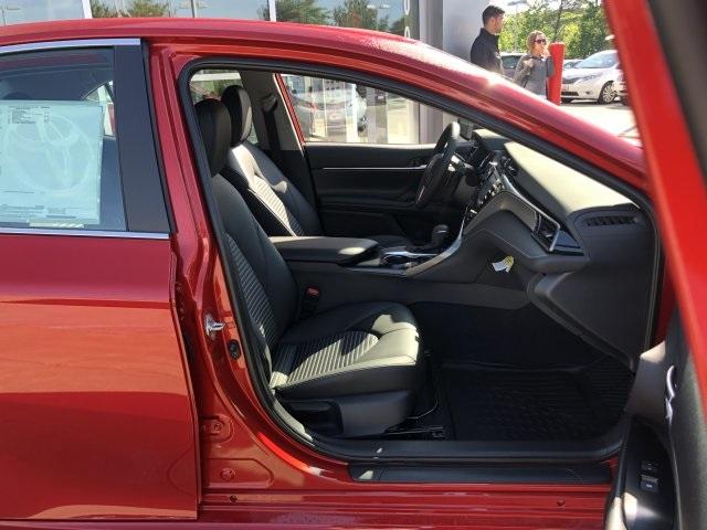 7688-toyota-camry-2019-2546