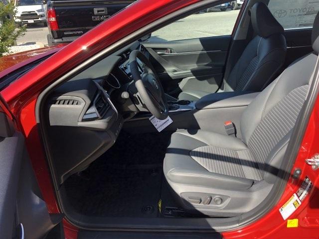 7689-toyota-camry-2019-2546
