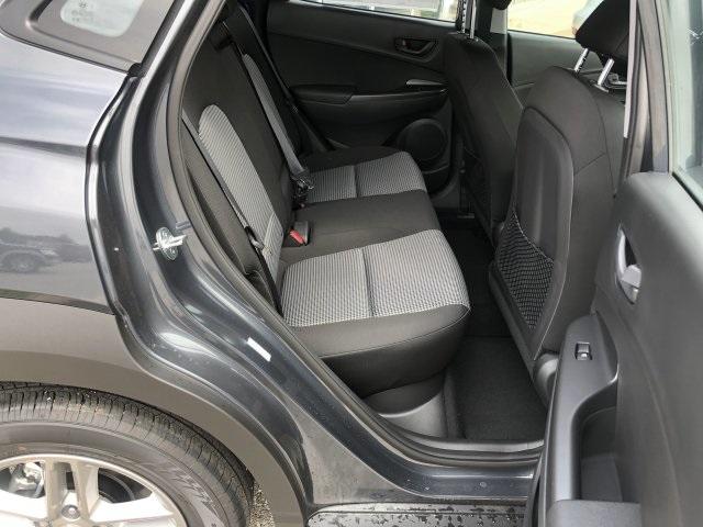 7736-hyundai-kona-2019-q0402f45