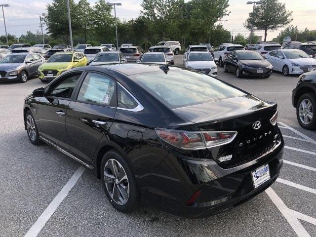 7762-hyundai-sonataplug-inhybrid-2019-l0432f4p