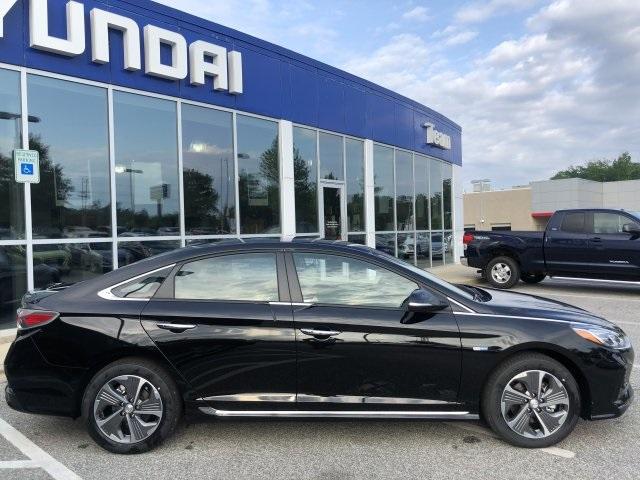 7766-hyundai-sonataplug-inhybrid-2019-l0432f4p