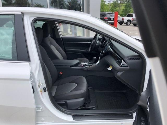7784-toyota-camry-2019-2559