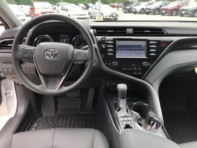7787-toyota-camry-2019-2559
