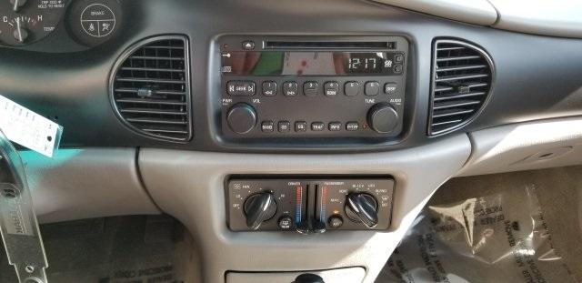 7850-buick-regal-2004-4wb69