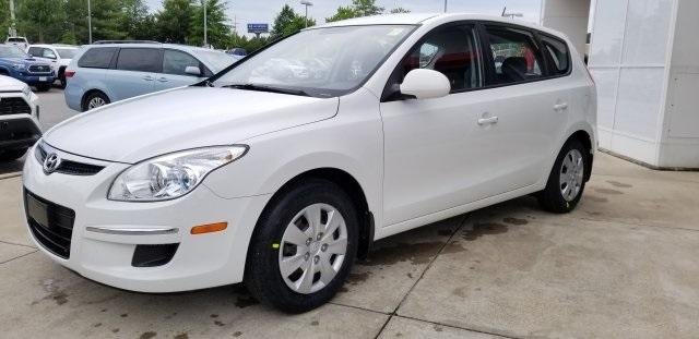 7874-hyundai-elantratouring-2011-d0502f45