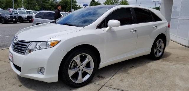7905-toyota-venza-2011-2822